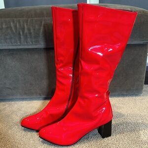 Women’s Shiny Red Knee High Zip Up Block Heel Boots Size 12 NEW